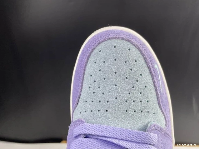 CW6576-500 Pulse High Jordan Purple Switch 1 0910